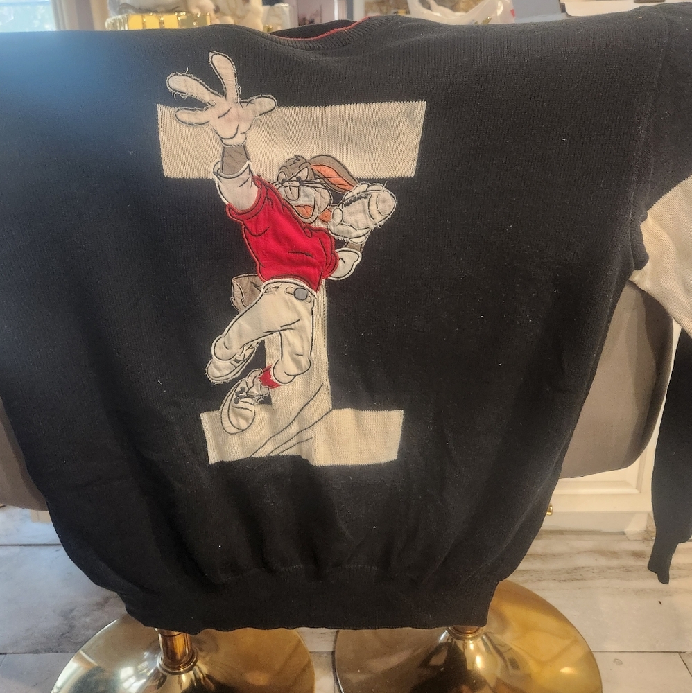 Bug Bunny Iceberg Sweater